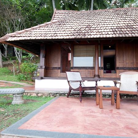 Niraamaya Wellness Retreats, Surya Samudra, Kovalam Exteriör bild