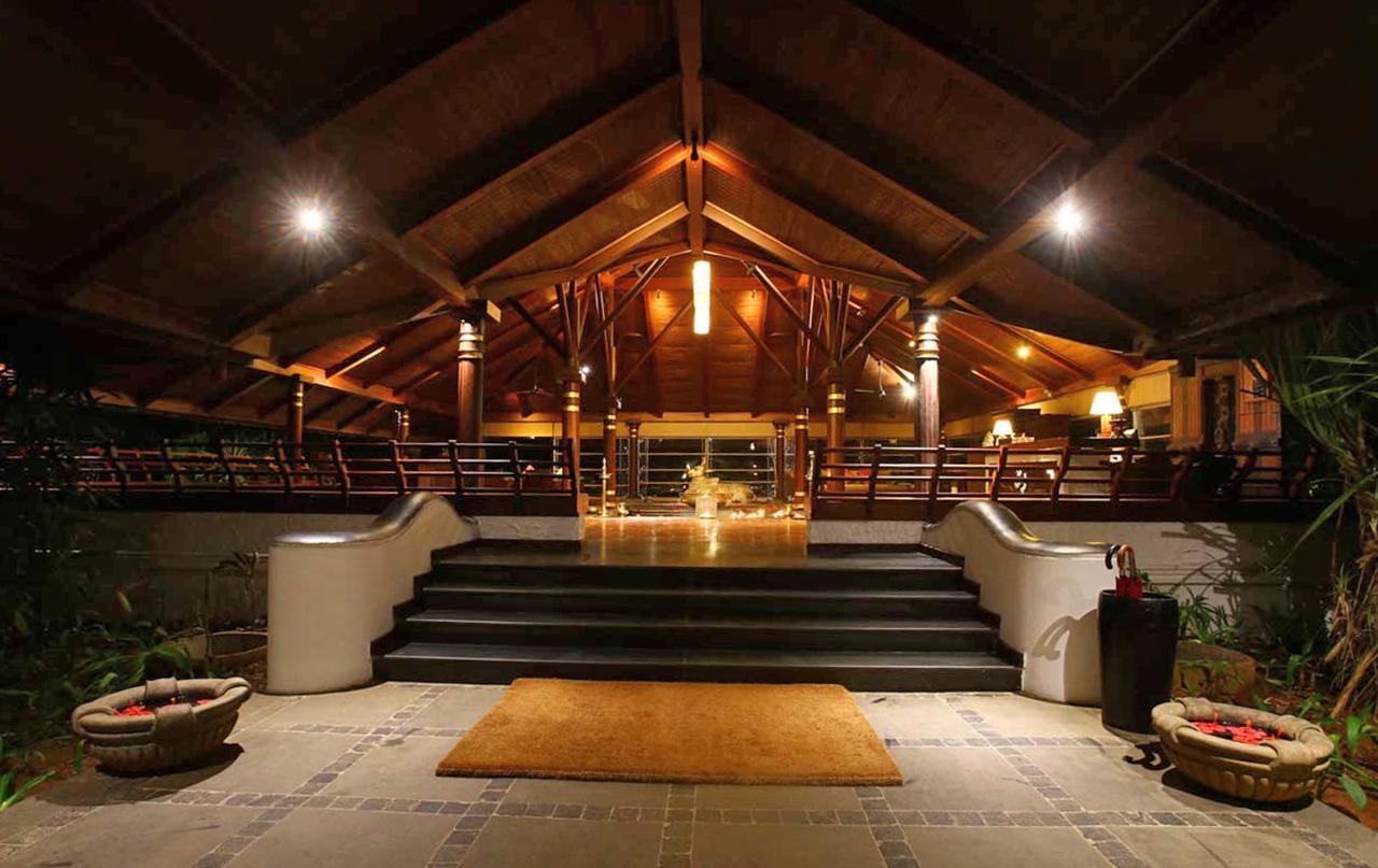 Niraamaya Wellness Retreats, Surya Samudra, Kovalam Exteriör bild